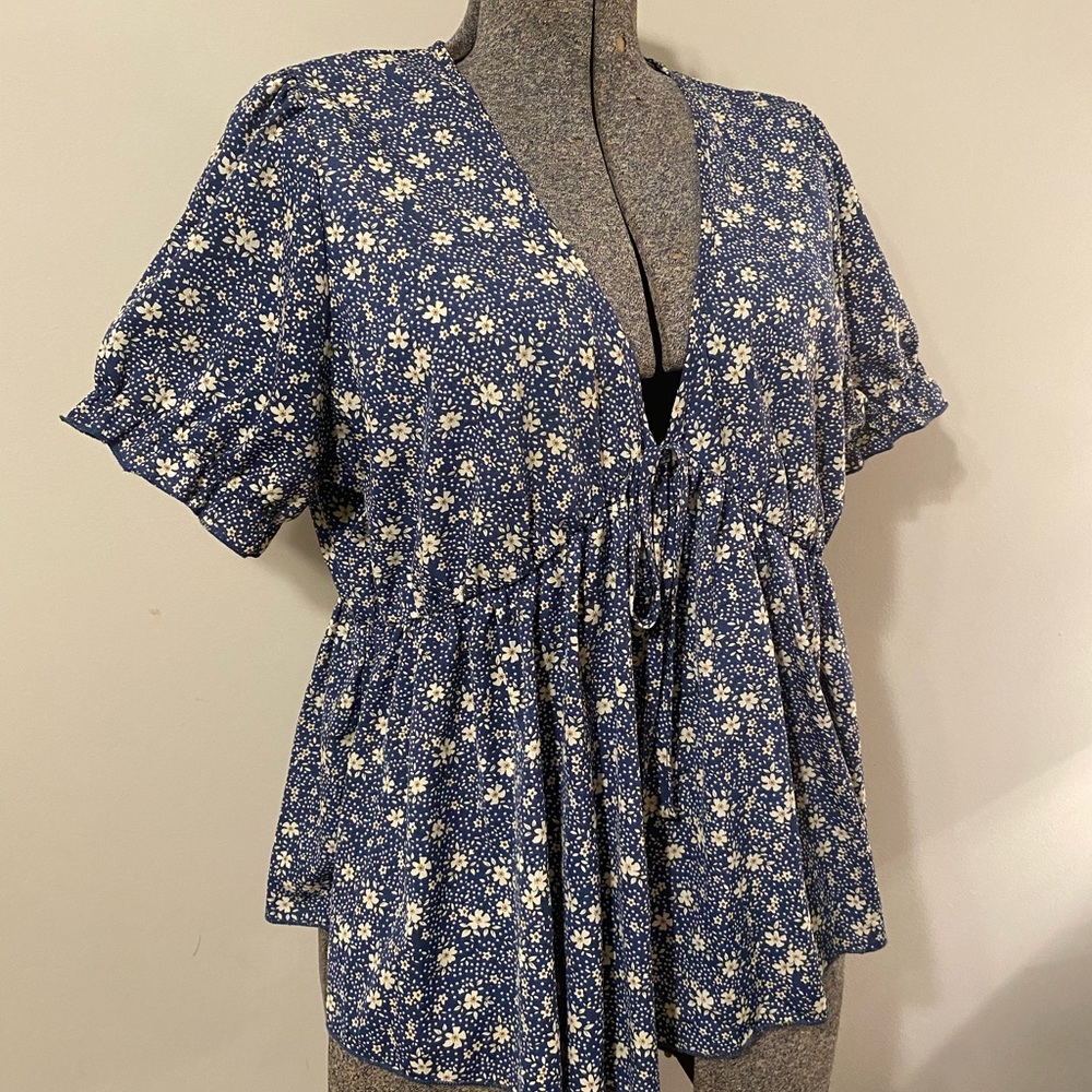Flutter sleeved blouse with gathered waist
